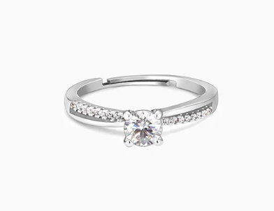 Kriti Sanon Silver Zircon Layered Ring